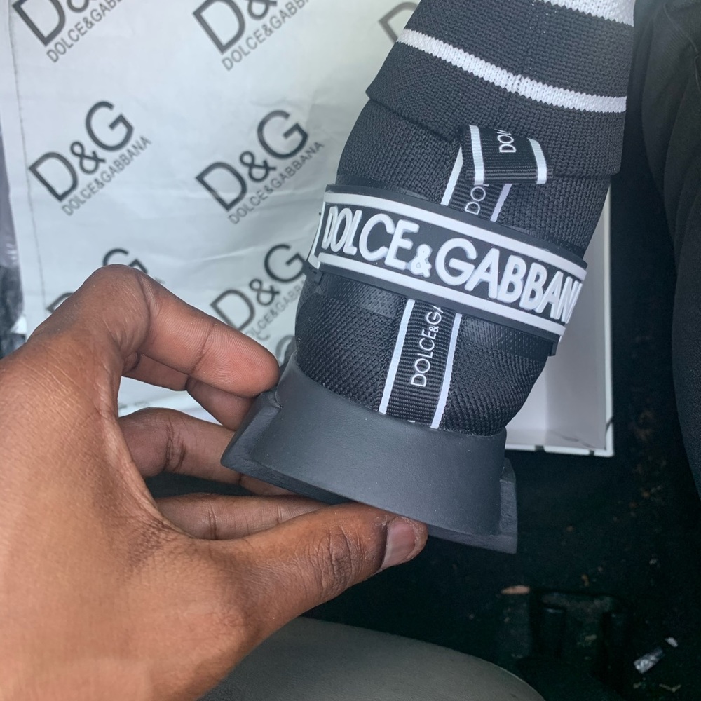 D&G - Picture 2 of 6